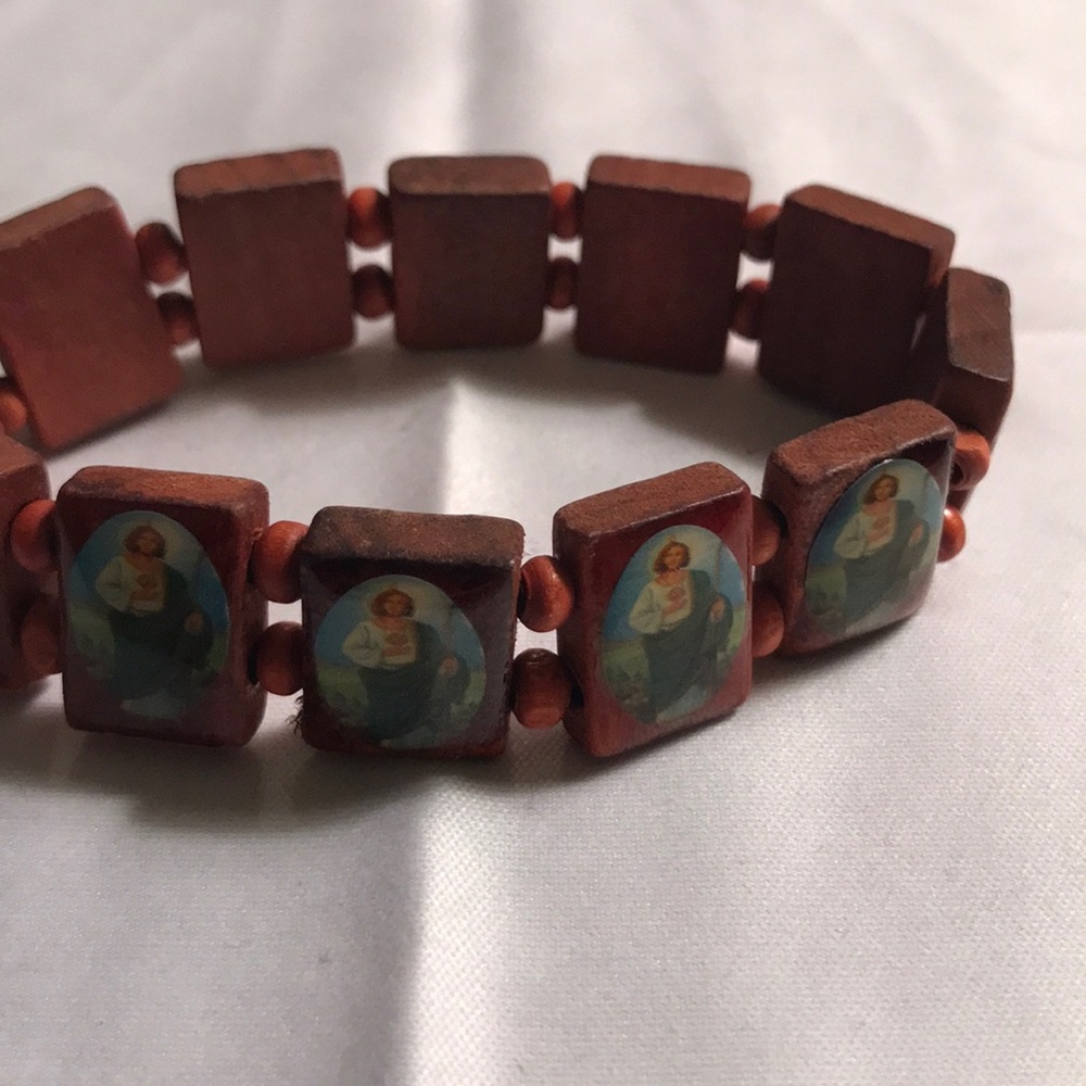 Jesus wood bracelet